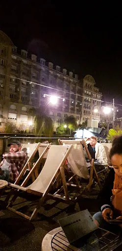 salon feutré
