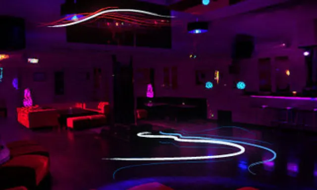 Le Velvet Club