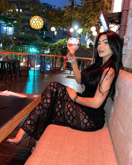 genevieve-trans-meaux